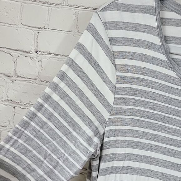 Love on a Hanger M/L Grey Striped Maxi Top Long Side Slit Tunic Casual Tee Shirt - Picture 6 of 12